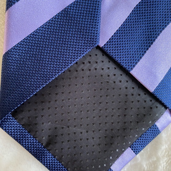 Walt Disney world Tie - Picture 5 of 8